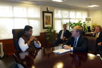 Sachin Pilot addressing public meeting in Rajasthan