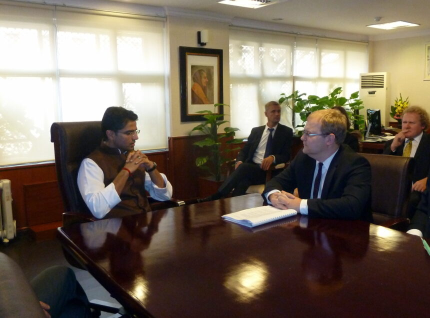 Sachin Pilot addressing public meeting in Rajasthan
