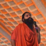 बाबा रामदेव नेट वर्थ और पतंजलि आयुर्वेद के संस्थापक